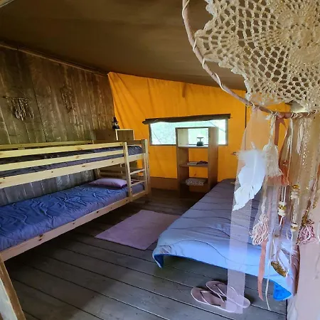 Camping L'hirondelle Drome 4*
