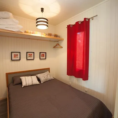 Camping L'hirondelle Drôme Hotel 4*