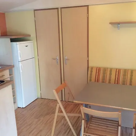 Camping Camping L'hirondelle Drôme 4*