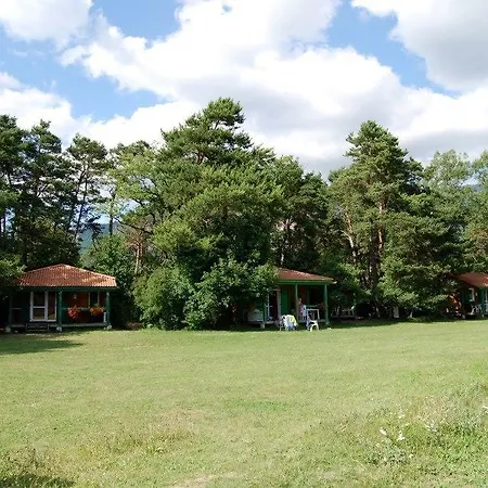 מלון Camping L'hirondelle Drome Menglon