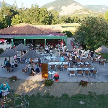 Camping L'hirondelle Drôme 4* Menglon