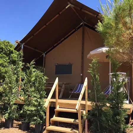 Hotel Camping L'hirondelle Drôme