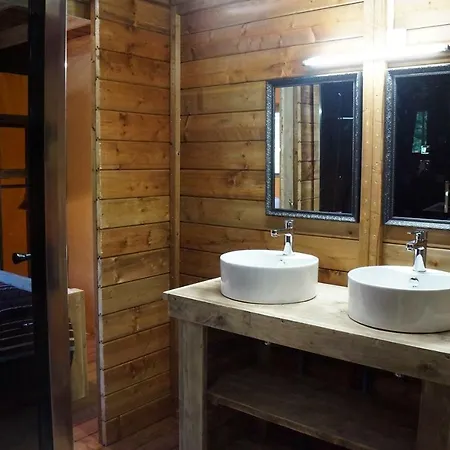 Camping L'hirondelle Drôme Hotel