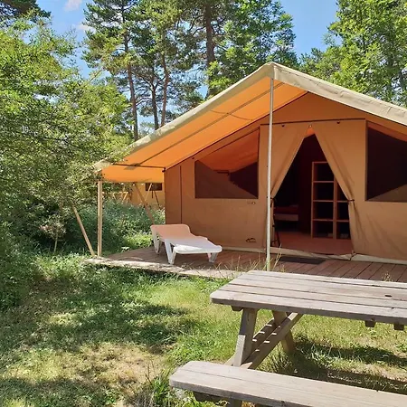 Camping L'hirondelle Drôme Camping 4*