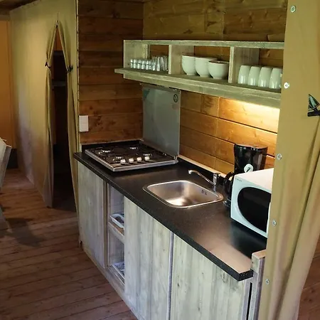 Campsite Camping L'hirondelle Menglon