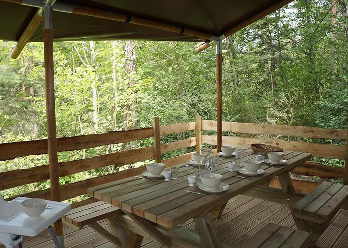 Camping L'hirondelle 4*