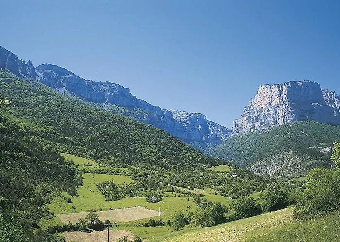 Camping L'hirondelle Drome 4* Menglon