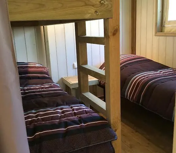 Camping L'hirondelle Hotel 4*