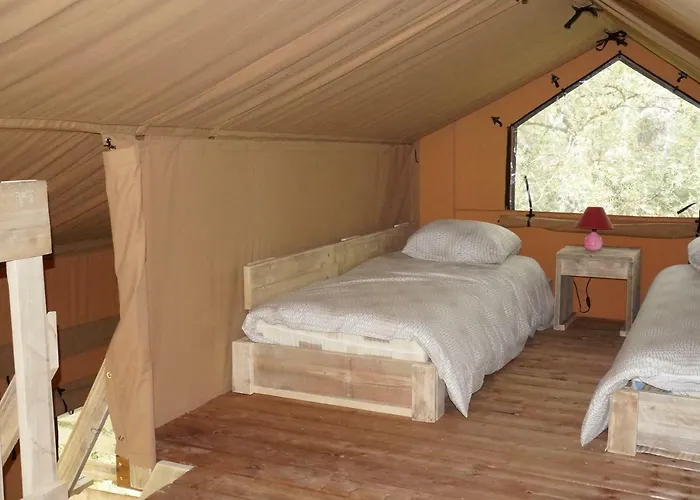 Camping L'hirondelle 4*