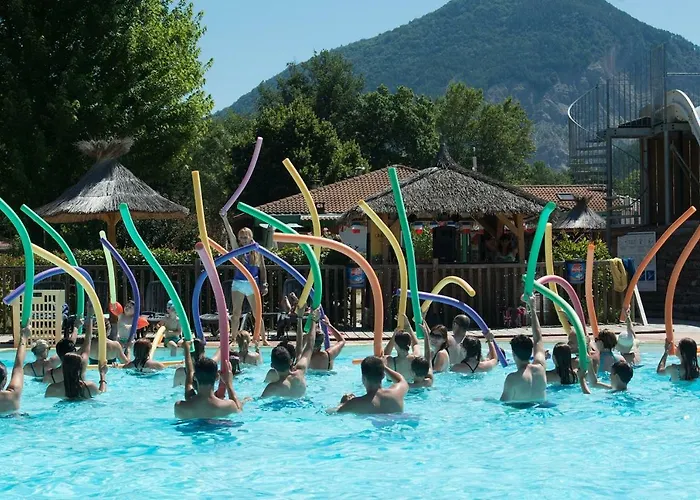 酒店 Camping L'hirondelle Drome 4*